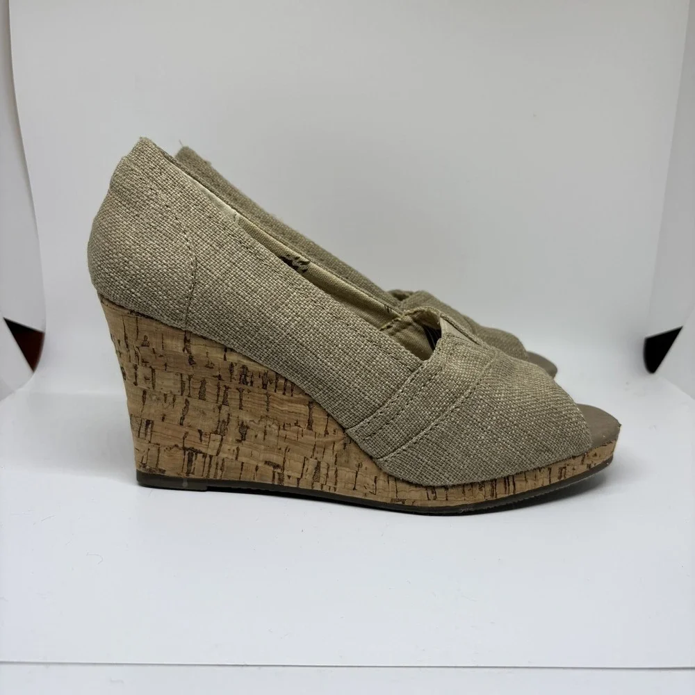 Aloha Island Wedges‎ Shoes Beige Women's Size 7 1/2 M